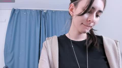 Snapshot of ingachaudoin chatting on February 19, 2026, 12:23 pm Saya online show from February 19, 2026, 12:23 pm