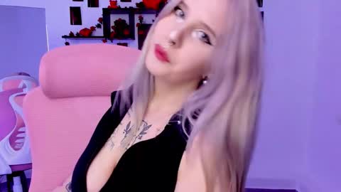 Snapshot of ingannamorte18 chatting on September 29, 2025, 4:23 pm Roki online show from September 29, 2025, 4:23 pm