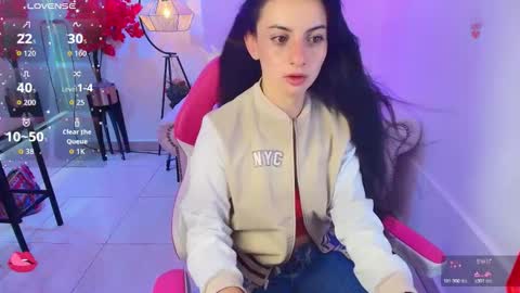 Ingrid online show from December 1, 2025, 7:41 pm