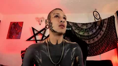 Snapshot of ink_u_buzz chatting on February 7, 2026, 11:41 pm Dani online show from February 7, 2026, 11:41 pm