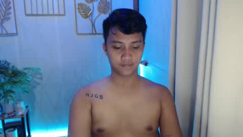 Snapshot of innocent_neil143 chatting on January 16, 2025, 8:25 pm Neil online show from January 16, 2025, 8:25 pm