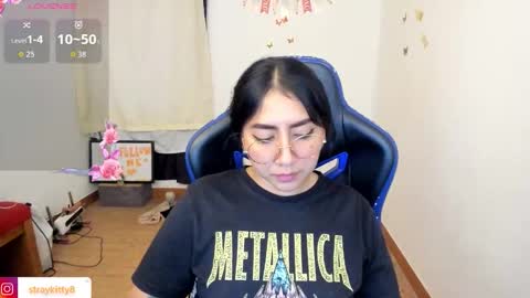 Snapshot of innocentchurchgirlll chatting on February 20, 2026, 9:59 pm Luna online show from February 20, 2026, 9:59 pm