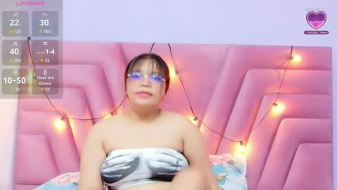 innocenthazel online show from February 10, 2026, 2:37 am