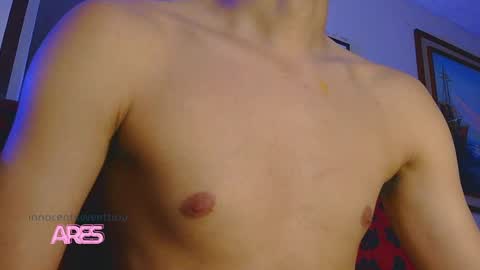 Snapshot of innocentsweetboy chatting on March 3, 2025, 1:09 pm Aaron online show from March 3, 2025, 1:09 pm