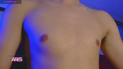 Snapshot of innocentsweetboy chatting on March 10, 2025, 11:53 am Aaron online show from March 10, 2025, 11:53 am