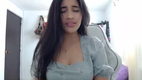 Snapshot of inocentheaven chatting on January 21, 2025, 1:22 pm Celeste online show from January 21, 2025, 1:22 pm