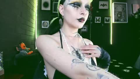 Snapshot of insania_999 chatting on February 26, 2025, 3:41 pm SANIA online show from February 26, 2025, 3:41 pm
