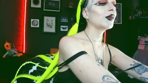 Snapshot of insania_999 chatting on March 4, 2025, 3:48 pm SANIA online show from March 4, 2025, 3:48 pm