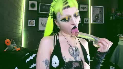 Snapshot of insania_999 chatting on March 5, 2025, 2:56 pm SANIA online show from March 5, 2025, 2:56 pm