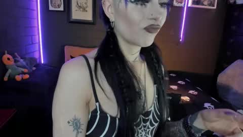 Snapshot of insania_999 chatting on September 17, 2025, 5:14 pm SANIA online show from September 17, 2025, 5:14 pm