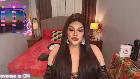 Snapshot of insatiablesexqueen chatting on November 10, 2025, 10:25 am tasha online show from November 10, 2025, 10:25 am