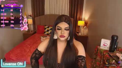 Snapshot of insatiablesexqueen chatting on November 25, 2025, 5:07 am tasha online show from November 25, 2025, 5:07 am