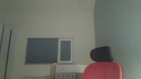 insuclee197641 online show from September 19, 2025, 1:34 pm