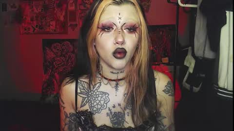 Insunnity666 online show from November 17, 2025, 7:41 pm