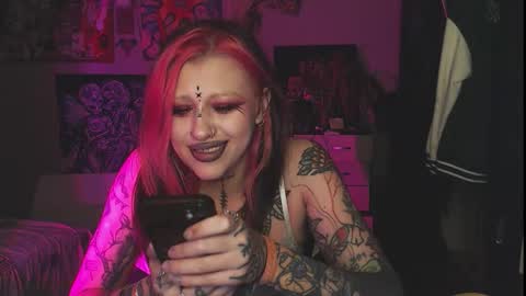 Snapshot of insunnity666 chatting on January 12, 2026, 8:25 pm Insunnity666 online show from January 12, 2026, 8:25 pm