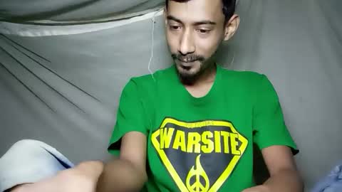 interne8famous online show from November 30, 2025, 7:34 am