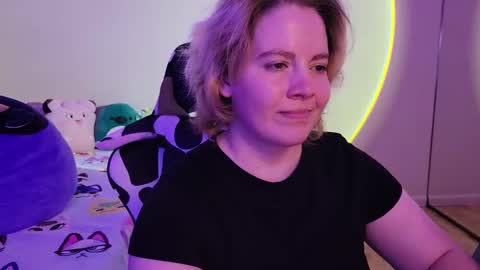 Faye online show from January 20, 2025, 1:11 pm