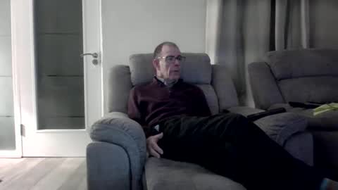 inthemood63 online show from January 18, 2026, 5:17 pm