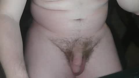 Snapshot of intoodlerwomen222 chatting on February 13, 2026, 2:18 am intoodlerwomen222 online show from February 13, 2026, 2:18 am