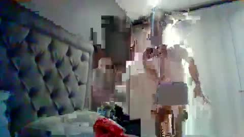 Snapshot of introducingthebrilliance chatting on October 9, 2025, 3:04 am WillyTripleXxx online show from October 9, 2025, 3:04 am