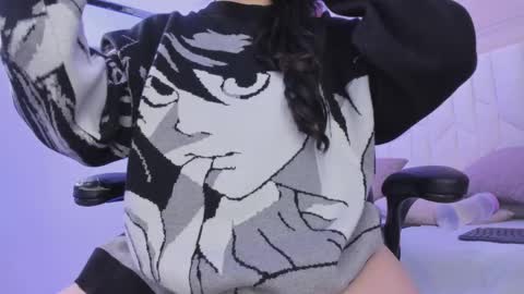 Snapshot of io_chie_ chatting on November 17, 2025, 4:29 am io_chie_ online show from November 17, 2025, 4:29 am