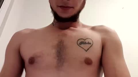 Snapshot of ionelgigelonuk chatting on November 1, 2025, 9:50 pm GJuice online show from November 1, 2025, 9:50 pm