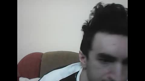 Snapshot of ionicaputamica chatting on March 9, 2025, 3:27 pm juan online show from March 9, 2025, 3:27 pm