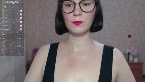 Snapshot of irenlarasani chatting on September 14, 2025, 9:08 am IrenLarasani online show from September 14, 2025, 9:08 am