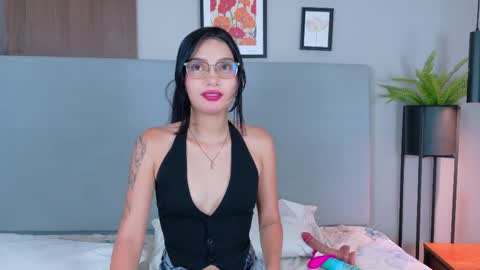 Iria online show from May 23, 2026, 3:34 am