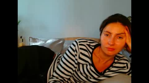 irina online show from November 13, 2025, 9:08 am