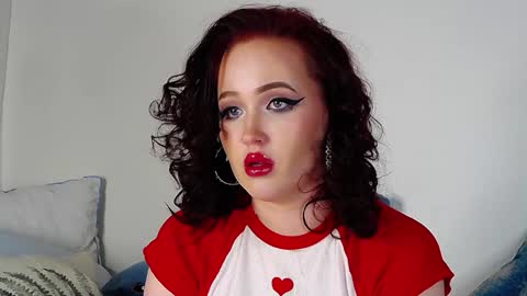 Snapshot of irinaart chatting on December 15, 2024, 7:42 pm Irina online show from December 15, 2024, 7:42 pm