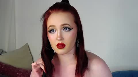 Snapshot of irinaart chatting on December 22, 2024, 10:25 pm Irina online show from December 22, 2024, 10:25 pm