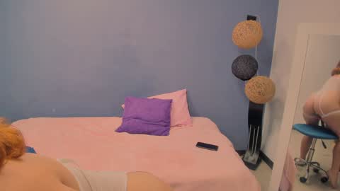 irina online show from December 25, 2024, 2:46 am