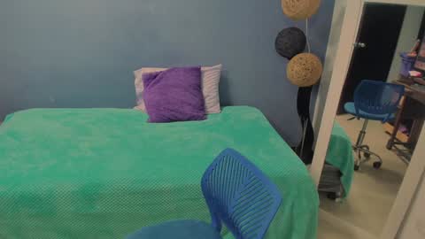 irina online show from January 4, 2025, 5:16 am