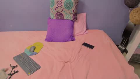 irina online show from February 3, 2025, 5:07 am