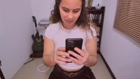 Snapshot of irinastephann chatting on April 4, 2026, 5:27 am irina online show from April 4, 2026, 5:27 am