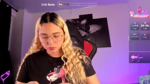 Snapshot of iris3019 chatting on October 22, 2025, 9:58 pm iris online show from October 22, 2025, 9:58 pm