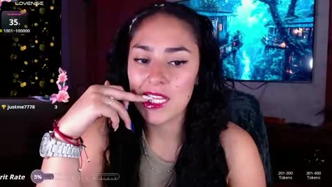 Snapshot of iris_colette chatting on May 10, 2026, 1:33 am iris_colette online show from May 10, 2026, 1:33 am