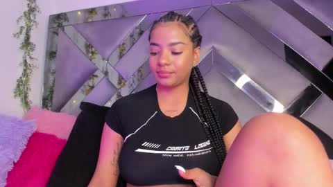 Snapshot of iris_hott1 chatting on January 15, 2025, 2:17 am iris online show from January 15, 2025, 2:17 am