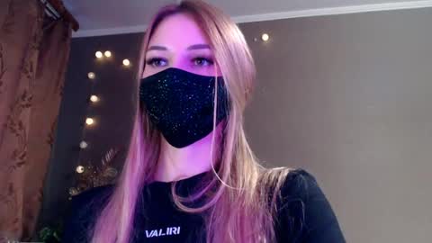 Lily online show from May 13, 2026, 4:48 pm