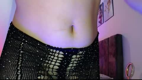Snapshot of iris_luna_ chatting on November 21, 2025, 11:03 pm Iris Luna online show from November 21, 2025, 11:03 pm