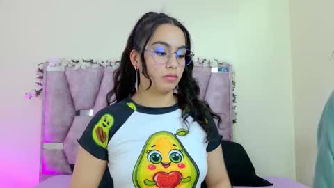 Snapshot of iris_mandarinne chatting on January 11, 2026, 4:34 pm Iris online show from January 11, 2026, 4:34 pm