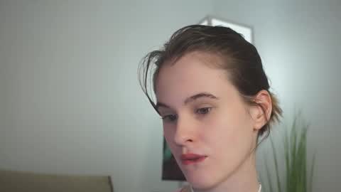 Snapshot of iris_pure chatting on September 21, 2025, 6:20 pm iris_pure online show from September 21, 2025, 6:20 pm