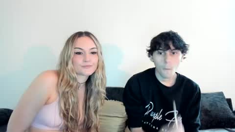 Snapshot of iris_roslin chatting on June 26, 2026, 1:10 am Iris 3 online show from June 26, 2026, 1:10 am