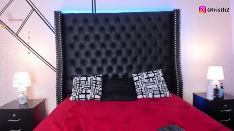 Snapshot of iris_thompson chatting on March 6, 2025, 11:53 pm Iris online show from March 6, 2025, 11:53 pm