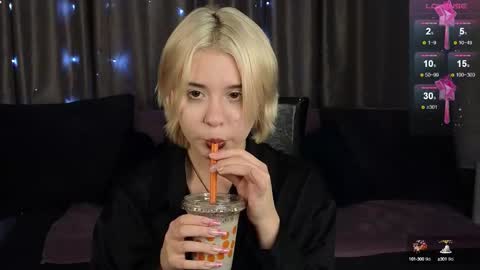 Iris Day Maya night online show from December 12, 2024, 8:21 pm