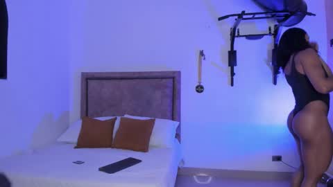 Iris Fit online show from September 13, 2025, 3:12 pm