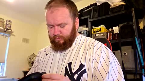 twitter theirishman205 online show from December 18, 2025, 12:44 pm