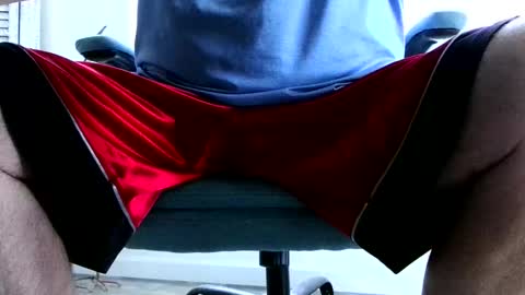 Snapshot of irishdudeloveoib chatting on April 9, 2026, 12:21 pm Irishdudelove online show from April 9, 2026, 12:21 pm