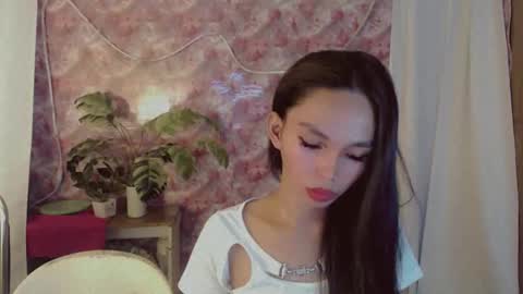 Snapshot of irishlovesyou chatting on June 9, 2026, 7:36 pm IRISH AND TRIXIE online show from June 9, 2026, 7:36 pm